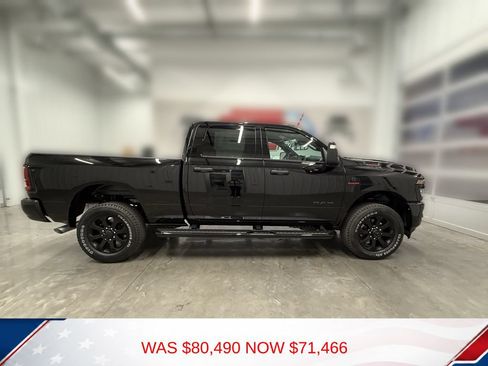 New 2026 RAM 2500 Big Horn AWD/4WD image 2