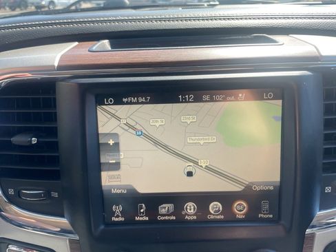 Used 2017 RAM 1500 Laramie w/ Convenience Group image 19