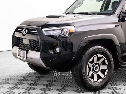 Used 2024 Toyota 4Runner TRD Off-Road Premium image 32