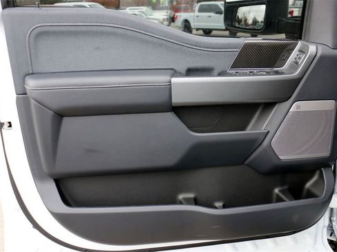 New 2026 Ford F250 Lariat w/ Black Appearance Package image 12