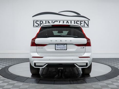 New 2026 Volvo XC60 B5 Plus w/ Climate Package image 6