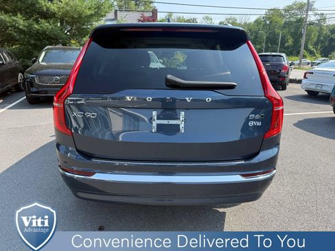 Used 2023 Volvo XC90 B6 Plus w/ Protection Package Premier AWD/4WD image 7