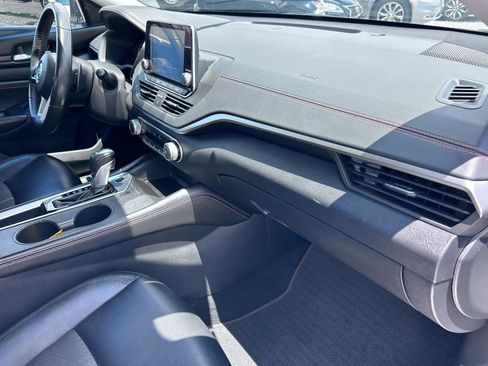 Used 2020 Nissan Altima 2.5 SR FWD image 9