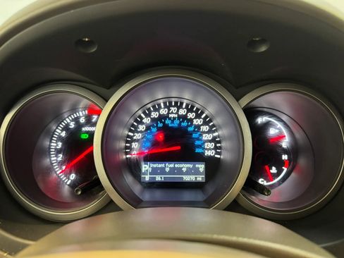 Used 2011 Suzuki Grand Vitara Premium AWD/4WD image 13