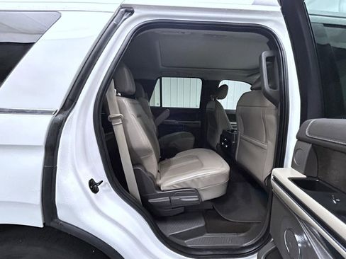 Used 2021 Ford Expedition Limited AWD/4WD image 18