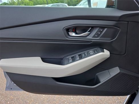 New 2025 Honda Accord EX-L image 7