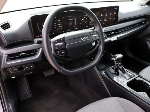 Used 2025 Kia K4 EX FWD image 20