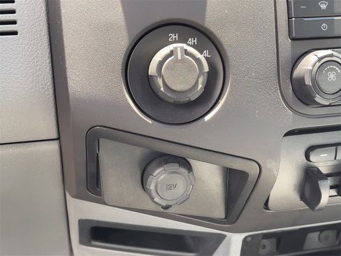 Used 2013 Ford F450 XL w/ PWR Equipment Group image 23