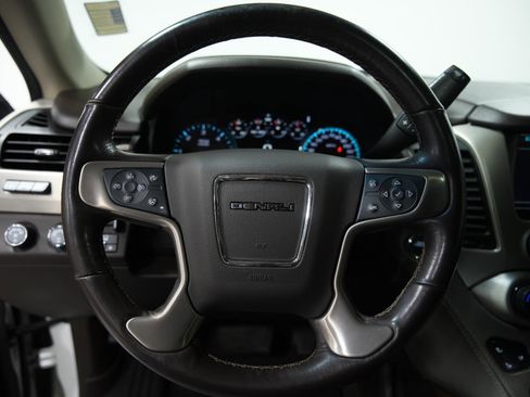 Used 2019 GMC Yukon XL Denali w/ Denali Ultimate Package image 38