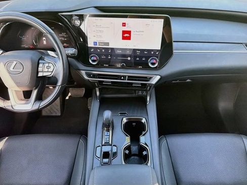 Used 2025 Lexus RX 350 Premium w/ Accessory Package (Z1) FWD image 20