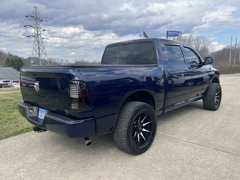 Used 2014 RAM 1500 SLT image 3