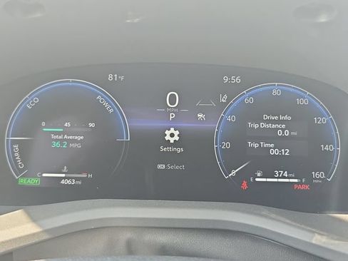 Used 2025 Toyota Camry XLE FWD image 21