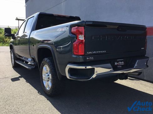 Used 2020 Chevrolet Silverado 3500 LTZ w/ LTZ Premium Package image 8