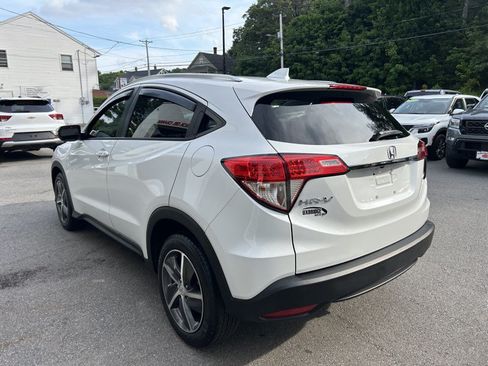 Used 2021 Honda HR-V EX image 5