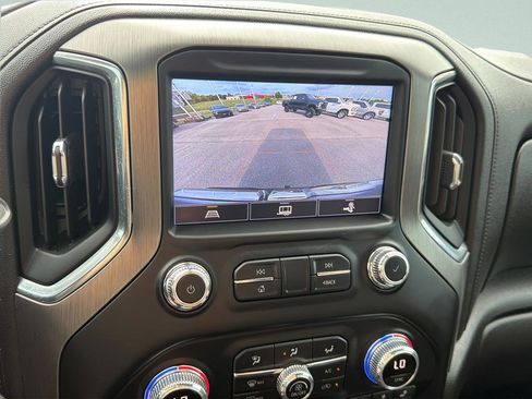 Used 2022 GMC Sierra 1500 Denali w/ Denali Premium Package AWD/4WD image 24
