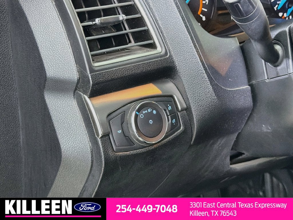 Used 2019 Ford Explorer XLT FWD image 10
