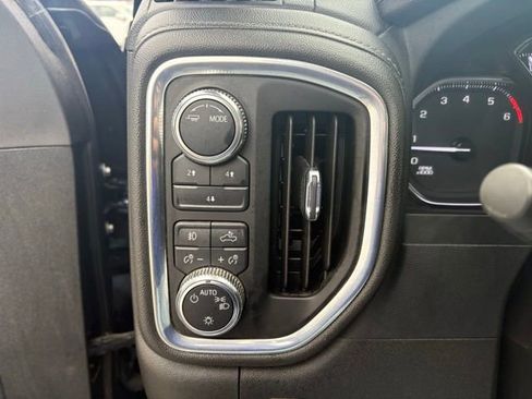 Used 2023 GMC Sierra 2500 SLE w/ SLE Value Package; image 27