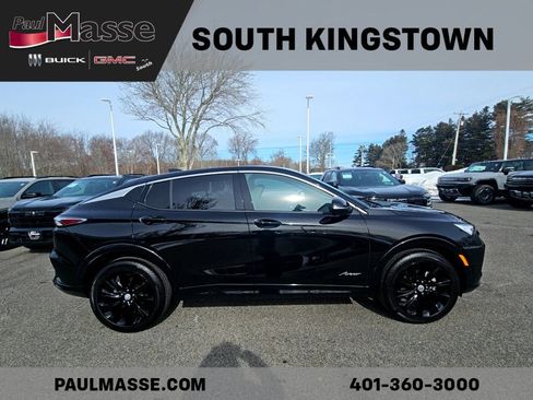 Certified 2025 Buick Envista Avenir image 12