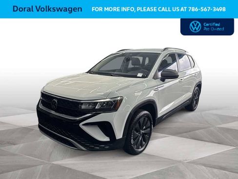 Used 2024 Volkswagen Taos S image 1