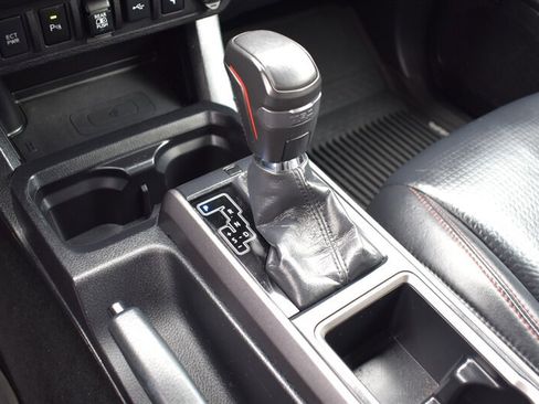 Used 2020 Toyota Tacoma TRD Pro AWD/4WD image 25