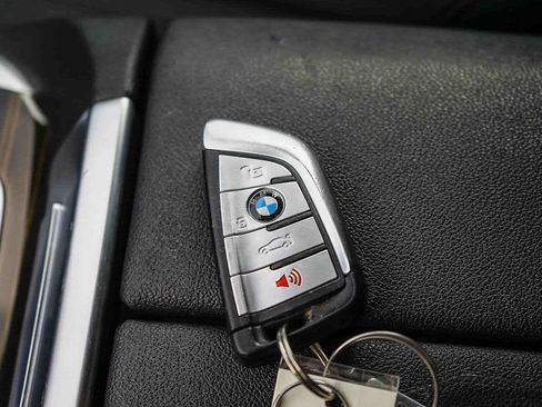Used 2021 BMW X5 xDrive40i w/ Premium Package 2 AWD/4WD image 25