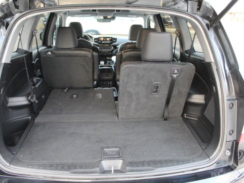 Used 2021 Honda Pilot Touring image 23