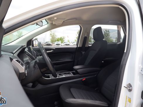 Used 2024 Ford Edge SE w/ Black Appearance Package AWD/4WD image 17