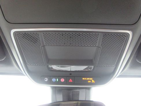 New 2026 Chevrolet Equinox RS w/ LPO, Floor Liner Package image 32