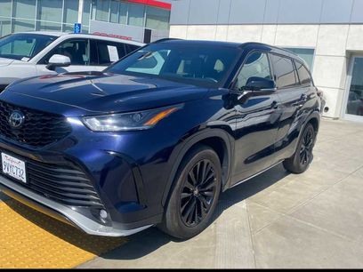 Used 2024 Toyota Highlander XSE