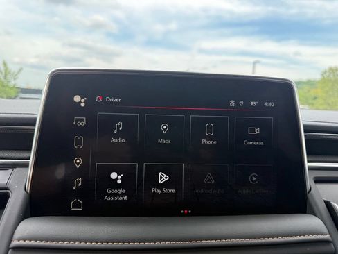 Used 2024 GMC Yukon AT4 AWD/4WD image 33