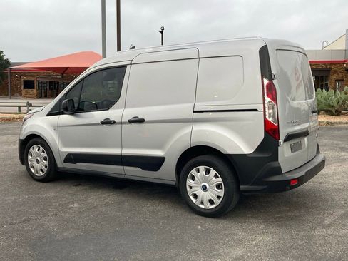 Used 2023 Ford Transit Connect XL image 7