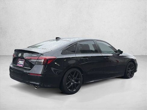 Used 2025 Honda Civic Sport image 5