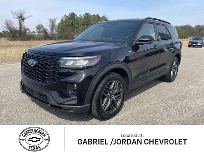 Used 2025 Ford Explorer ST-Line w/ ST-Line Street Pack