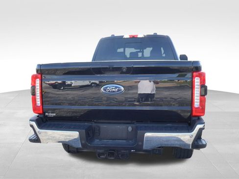 Used 2024 Ford F250 Lariat w/ Lariat Ultimate Package AWD/4WD image 17