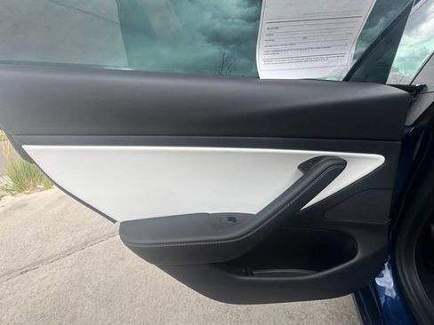 Used 2020 Tesla Model 3 Long Range AWD/4WD image 19