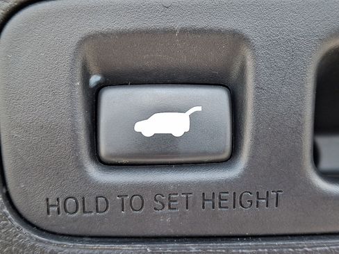 Used 2020 Honda CR-V Touring image 31
