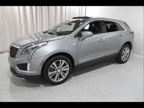 Used 2024 Cadillac XT5 Premium Luxury AWD/4WD image 3