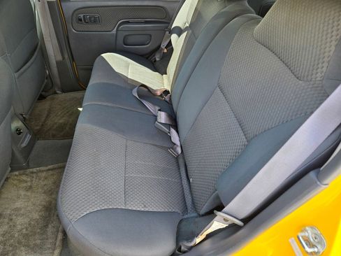 Used 2004 Nissan Xterra XE RWD image 13