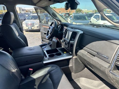 Used 2015 RAM 1500 Laramie w/ Convenience Group image 21