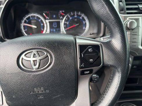 Used 2018 Toyota 4Runner 4WD image 21