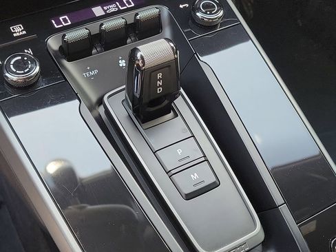 Certified 2024 Porsche 911 Cabriolet image 35