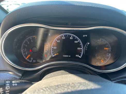 Used 2018 Jeep Grand Cherokee Laredo image 20