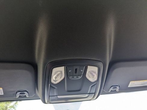 Used 2023 RAM 5500 Tradesman w/ Chrome Appearance Group image 31