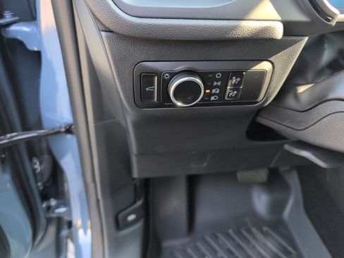 Used 2025 Ford Escape ST-Line w/ Tech Pack #1 FWD image 15