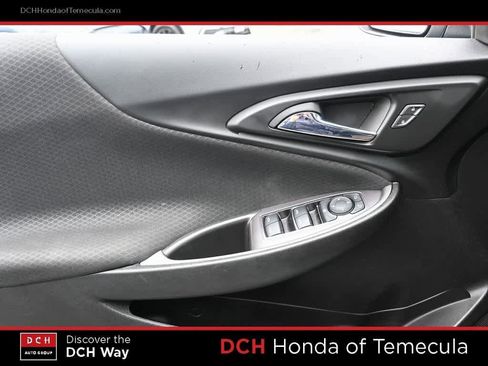 Used 2023 Chevrolet Malibu LT image 16