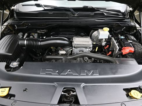 Used 2021 RAM 1500 Big Horn w/ Built-to-serve Edition AWD/4WD image 8
