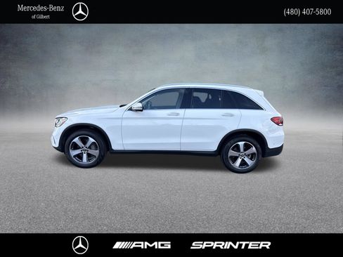 Used 2022 Mercedes-Benz GLC 300 4MATIC image 3