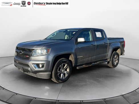 Used 2018 Chevrolet Colorado Z71 image 3