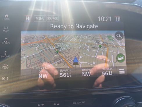 Used 2022 Honda CR-V Touring image 7