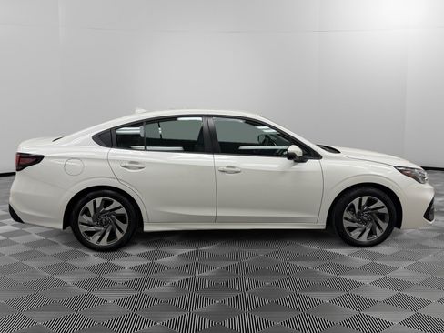 Used 2023 Subaru Legacy Limited image 6